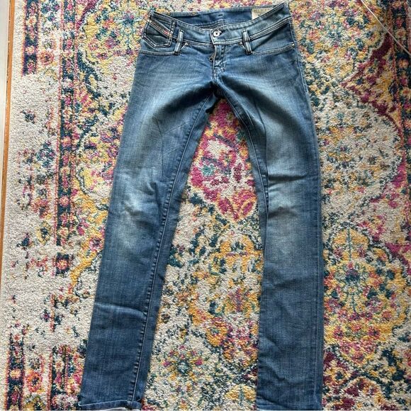 Diesel Medium wash super low rise skinny jeans y2k essential - Picture 5 of 5